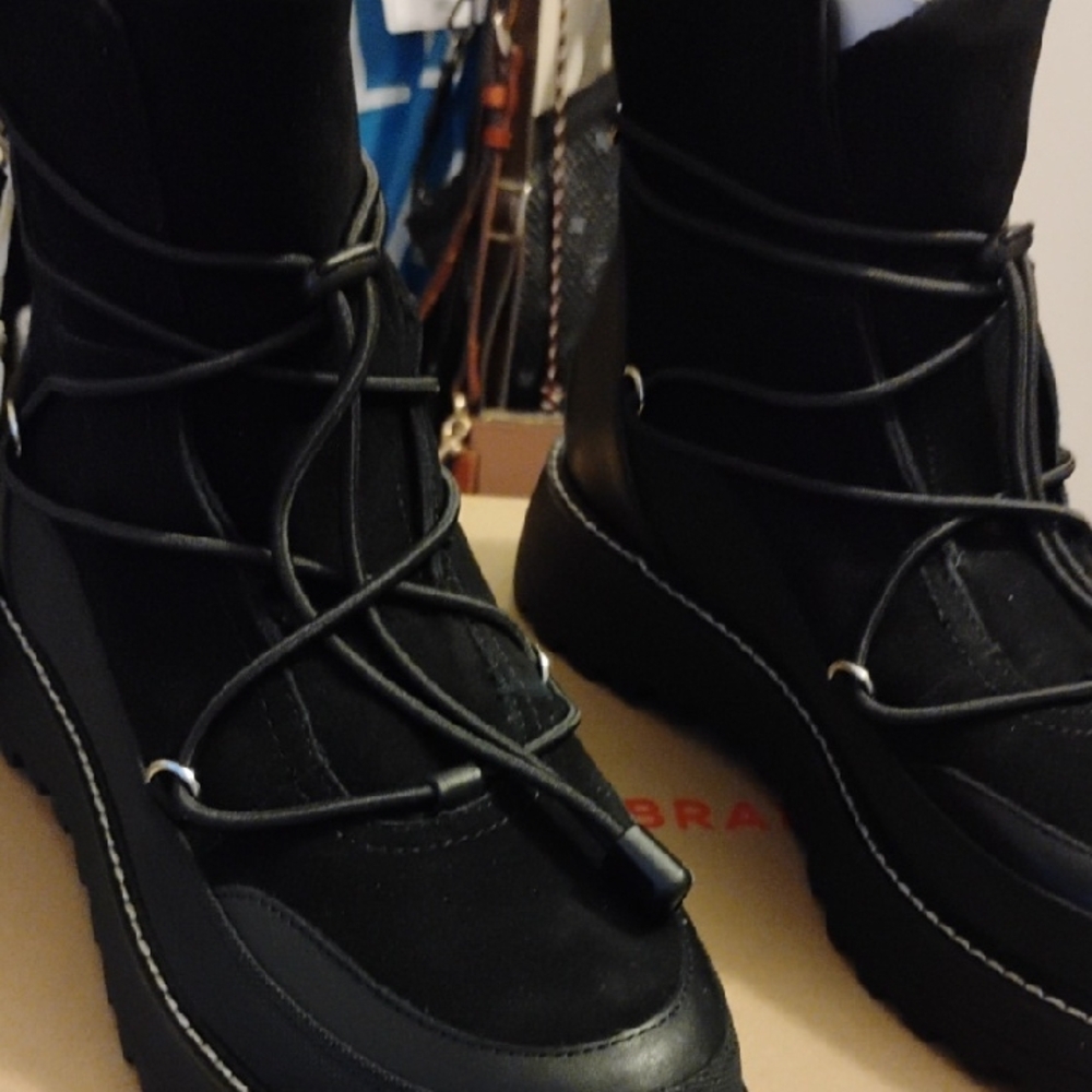 Black Lace-Up Boots - Picture 1 of 2